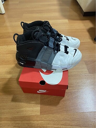 Nike nike uptempo ayakkabi