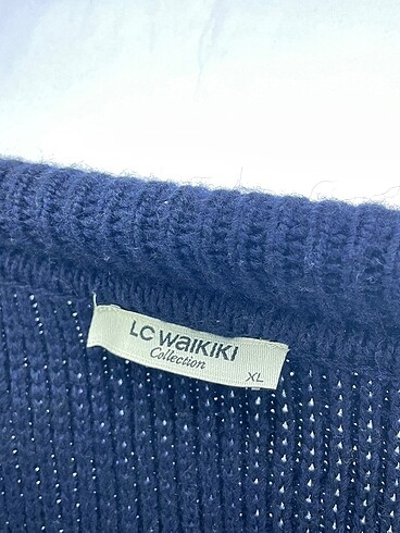 xl Beden lacivert Renk LC Waikiki Hırka %70 İndirimli.