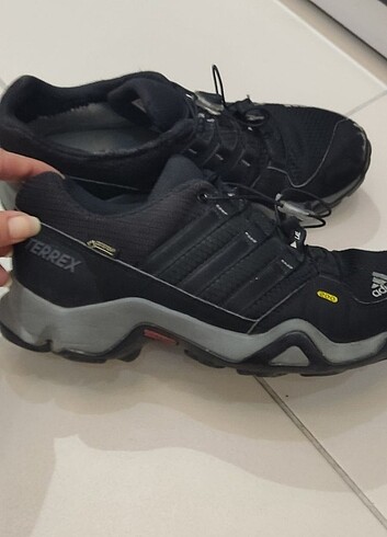 orijinal Adidas terrex ayakkabı 