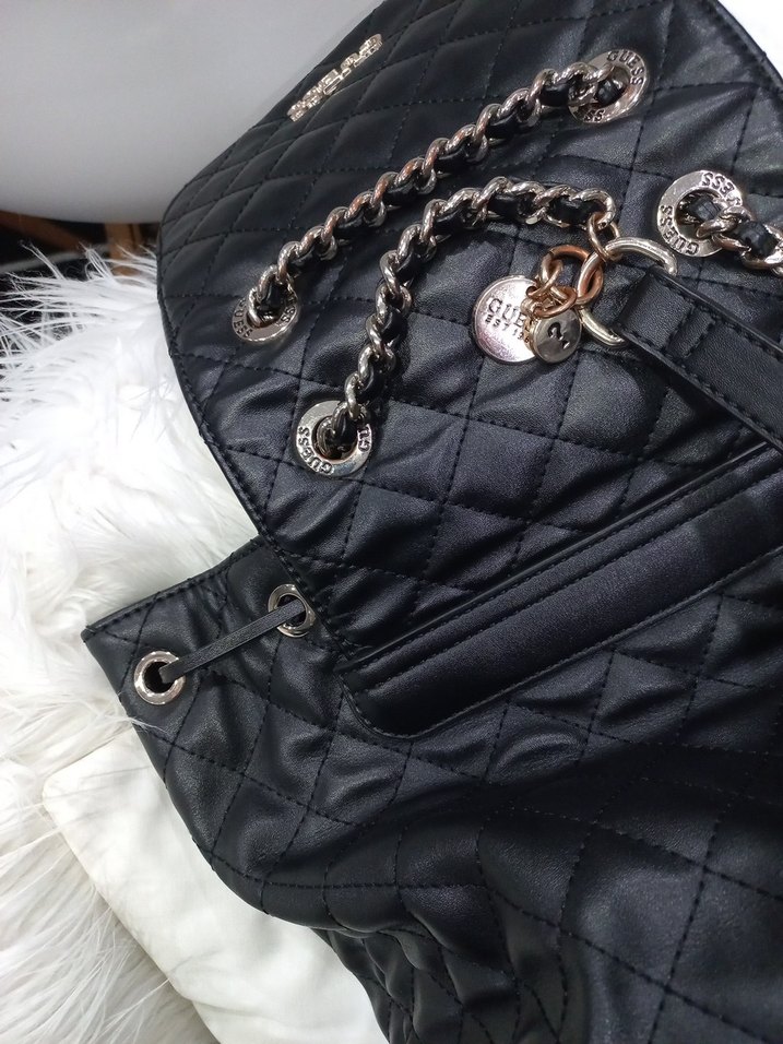 Guess Kapitone Suni Deri Kadın Sırt Çantası - Görsel 3