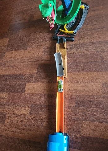 Hot Wheels Renkli Yeşil Yılan Oyun Seti - Görsel 2