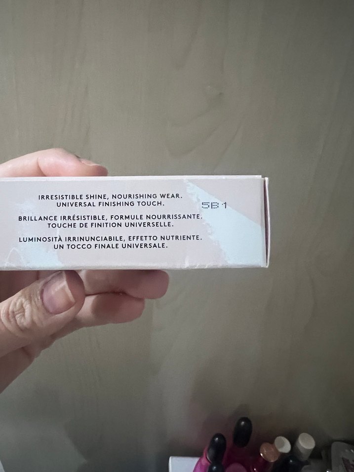 Fenty Beauty Gloss Bomb - Görsel 2