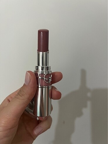  Beden YSL love shine ruj