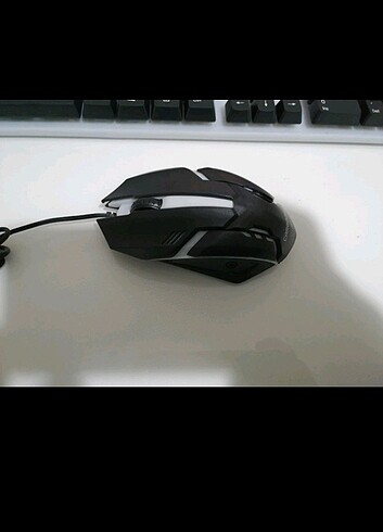 KLAVYE MOUSE SET ( KABLOLU IŞIKLI KLAVYE)