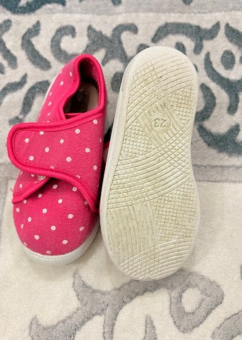 Kız Çocuk Pembe Puantiyeli Cırtcırtlı Terlik - Görsel 2