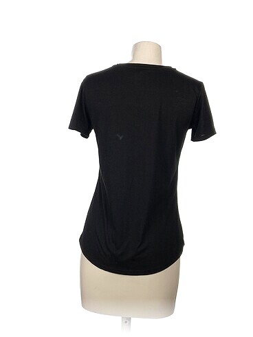 s Beden Defacto T-shirt %70 İndirimli.