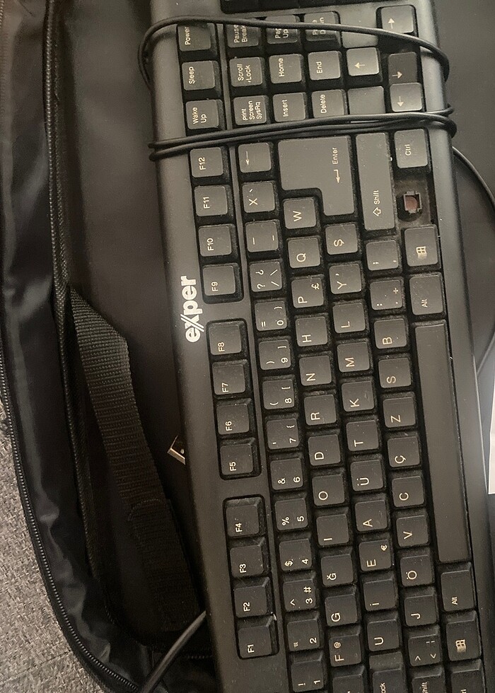 Kılıf fiyatına çalışır laptop - Görsel 5