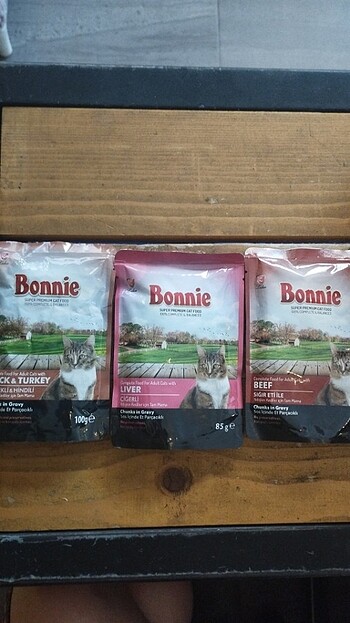 Bonnie yaş mama