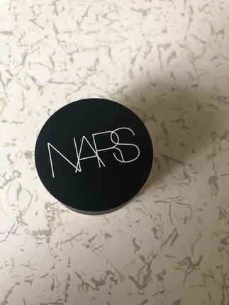 Nars soft matte kapatıcı medium 1 ginger rengi