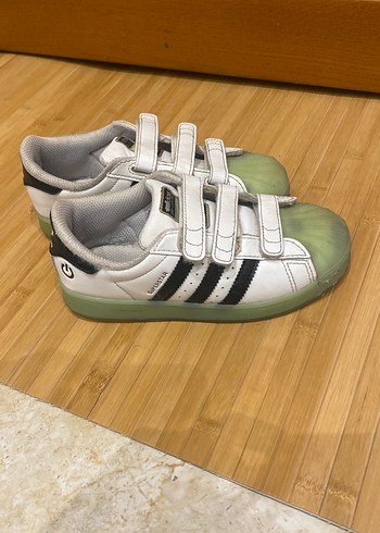 Adidas ürünü