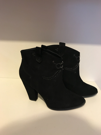 Zara bot