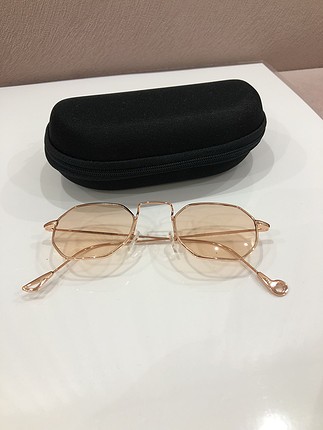universal Beden Retro model güneş gözlüğü