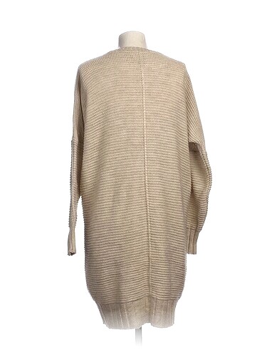 m Beden PreLoved Kısa Elbise %70 İndirimli.