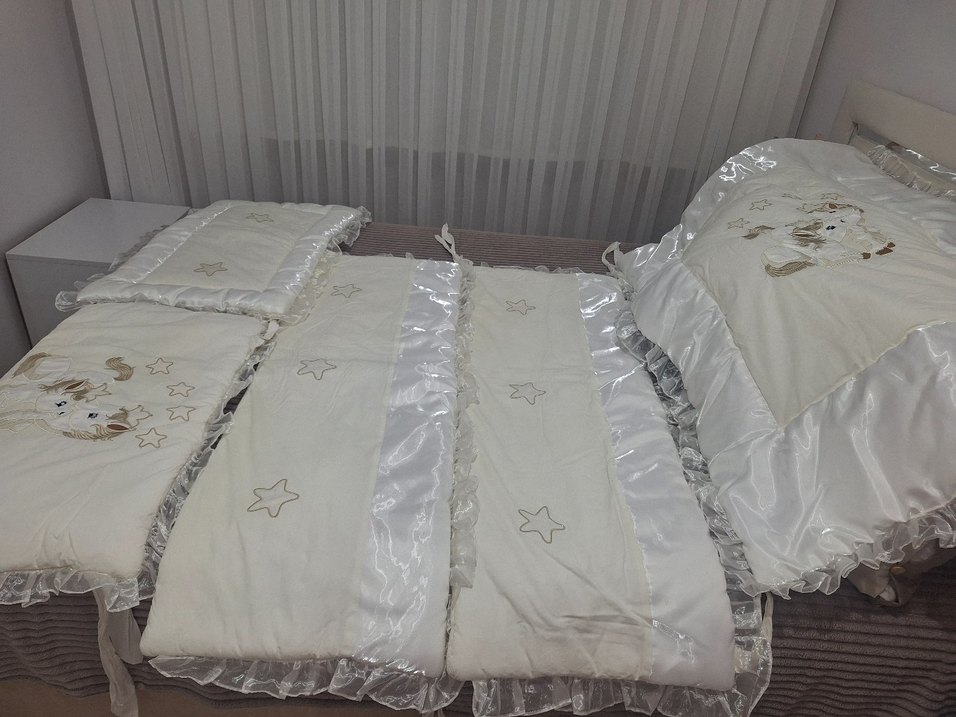 Beyaz Nakışlı Bebek Uyku Seti - Görsel 3