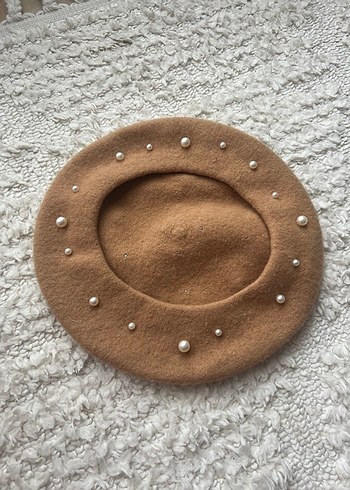 İnci Detaylı Bej Yün Bere - Görsel 2