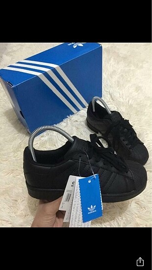 Adidas süperstar siyah