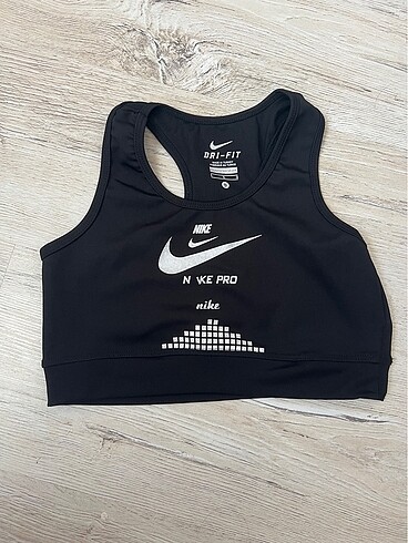 Spor büstiyeri