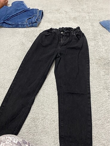 mom jeans