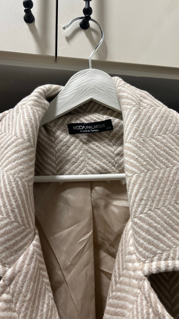 Bej Düğmeli Uzun Kadın Ceket - Görsel 2