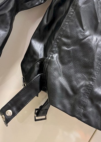 Kadın Siyah Parlak Deri Biker Ceket - Görsel 3
