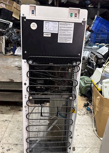 Bosh alttan damacanalı su sebilli - Görsel 2