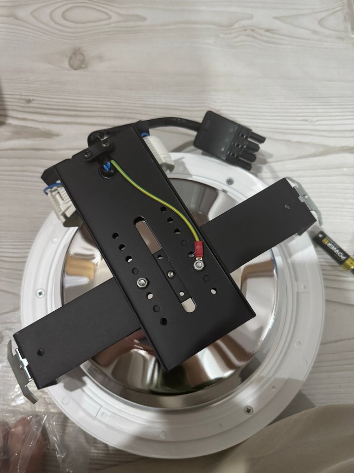 Beyaz Tavan Lambası spot 26 w 2 adet lambası ile beraber - Görsel 2