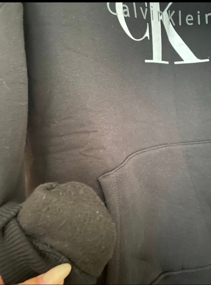 Calvin Klein Siyah Kapüşonlu Sweatshirt — görsel 2/3