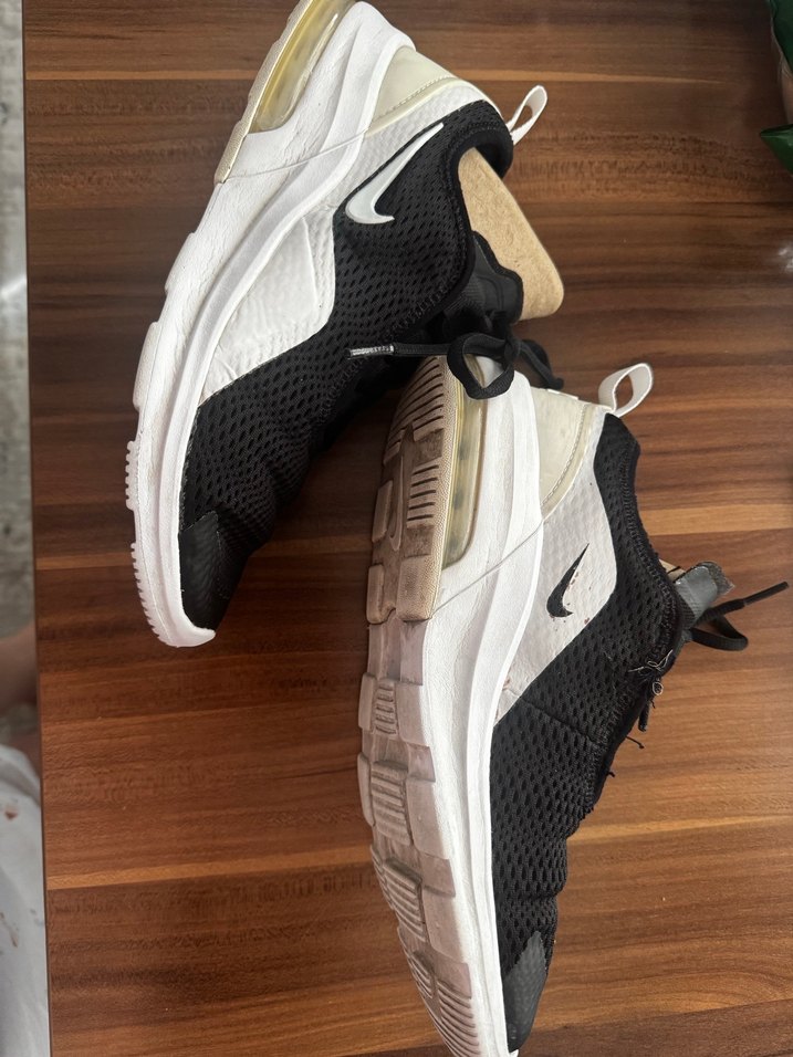 Nike Kadın Spor Ayakkabı - Görsel 3