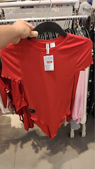 H&M bluz