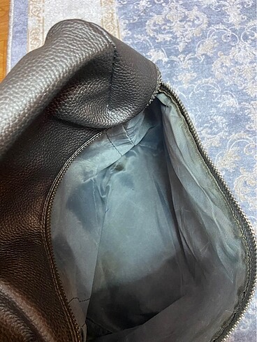  Beden Çanta az kullanılmış çanta içinde leke var biraz