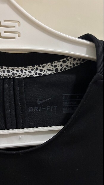 Nike Nike üst