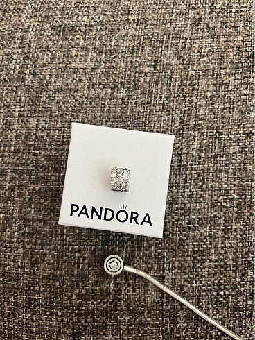  Beden Pandora 3 sıra taşlı Charm