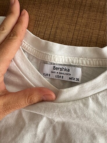 s Beden beyaz Renk Dılvın Bershka s beden ıkı ayrı urun