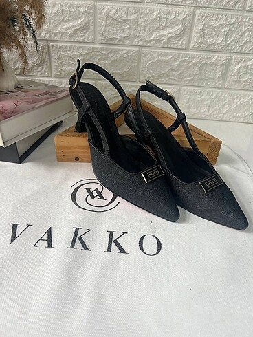 Vakko Stiletto