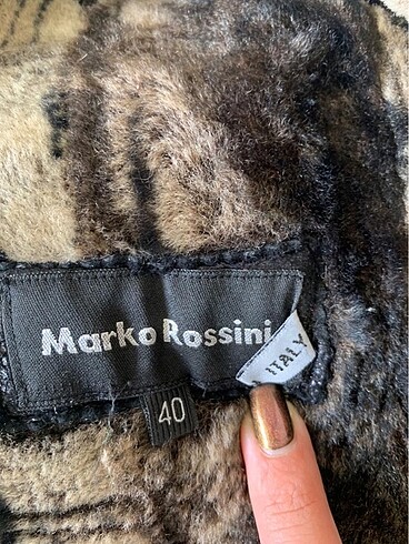 Deri kapüşonlu kürklü mont - Görsel 6