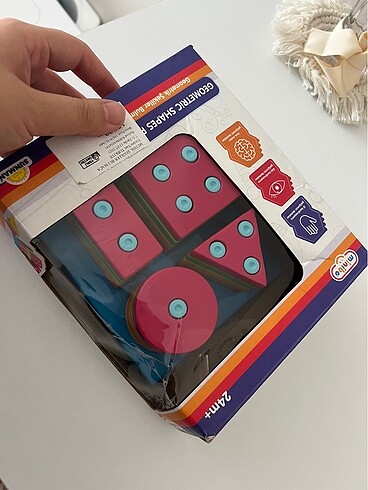 Geometrik şekil puzzle