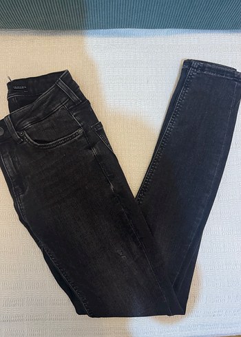 zara 34