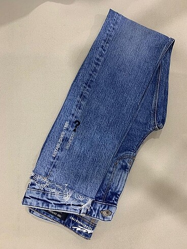 28 Beden mavi Renk Guess Jean