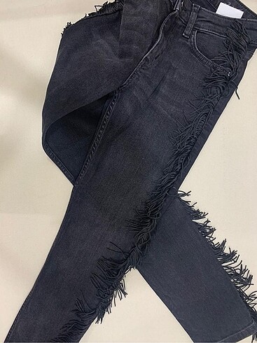 34 Beden siyah Renk Mango Püsküllü Kot Pantolon