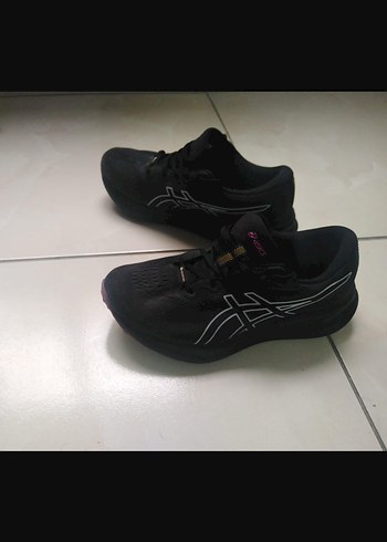 Asics Siyah Bağcıklı Spor Ayakkabı