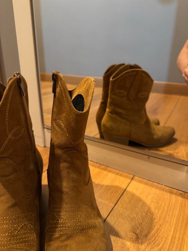 Kahverengi Süet Dolgu Topuklu Kadın Bot - Görsel 3