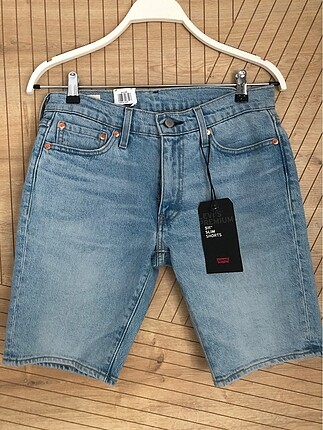 LEVİS 30 BEDEN ERKEK KOT JEAN ŞORT