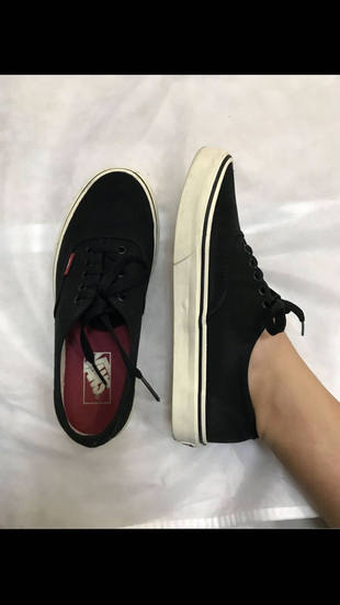 Siyah Vans