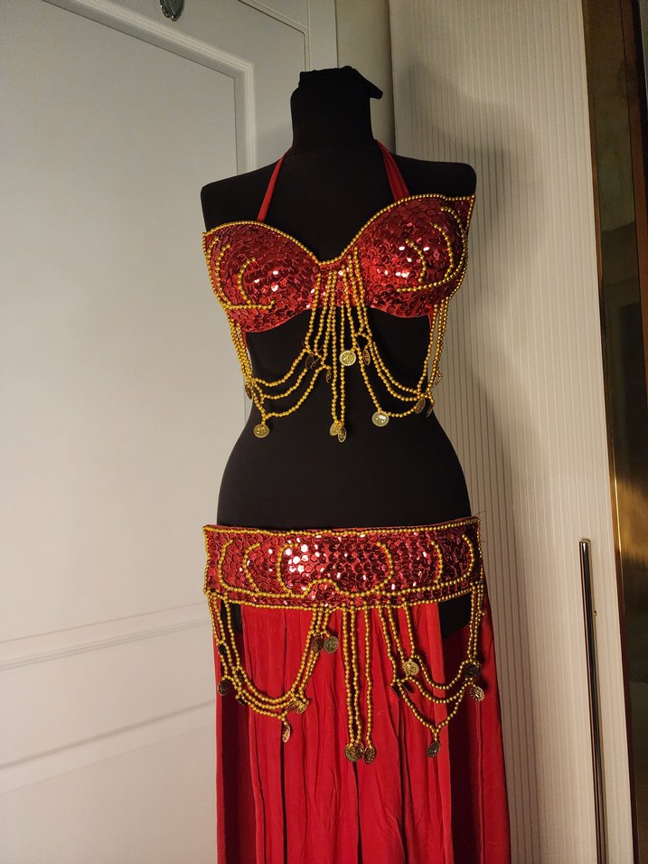 Kırmızı İşlemeli Boncuklu  oryantal dans elbisesi - Görsel 3