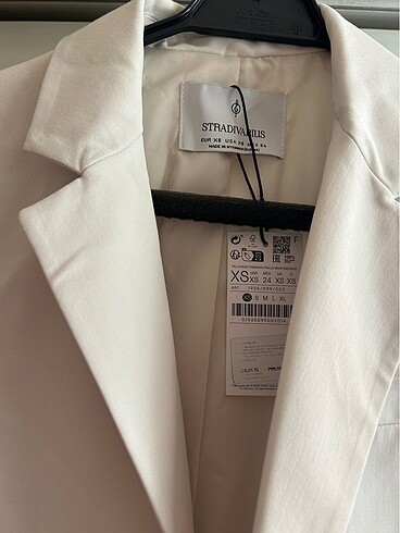 xs Beden Stradivarius blazer