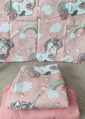 Pembe Unicorn Desenli Nevresim Takımı