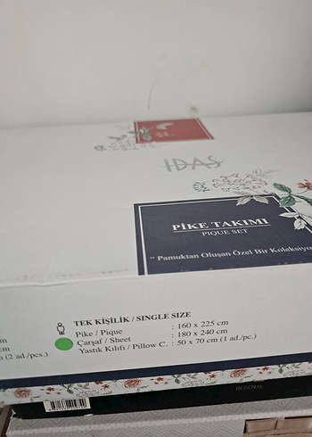 Beden kırmızı Renk Idas Tek Kişilik pike takimi