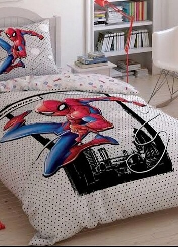 Taç Taç Spiderman cloudy Nevresim Takımı