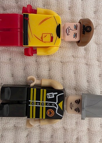 Çeşitli Renklerde Mikro Figürler - Görsel 4