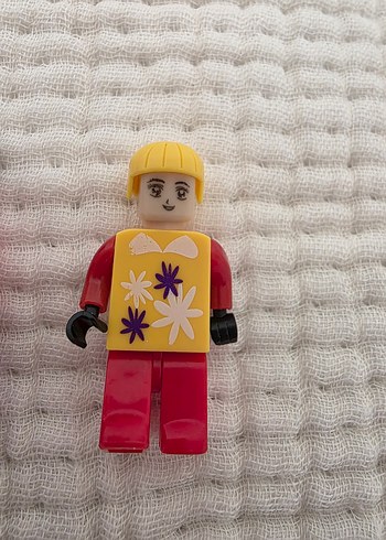 Çeşitli Renklerde Mikro Figürler - Görsel 3